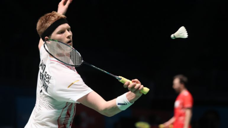 果断祭出了 果断祭出了