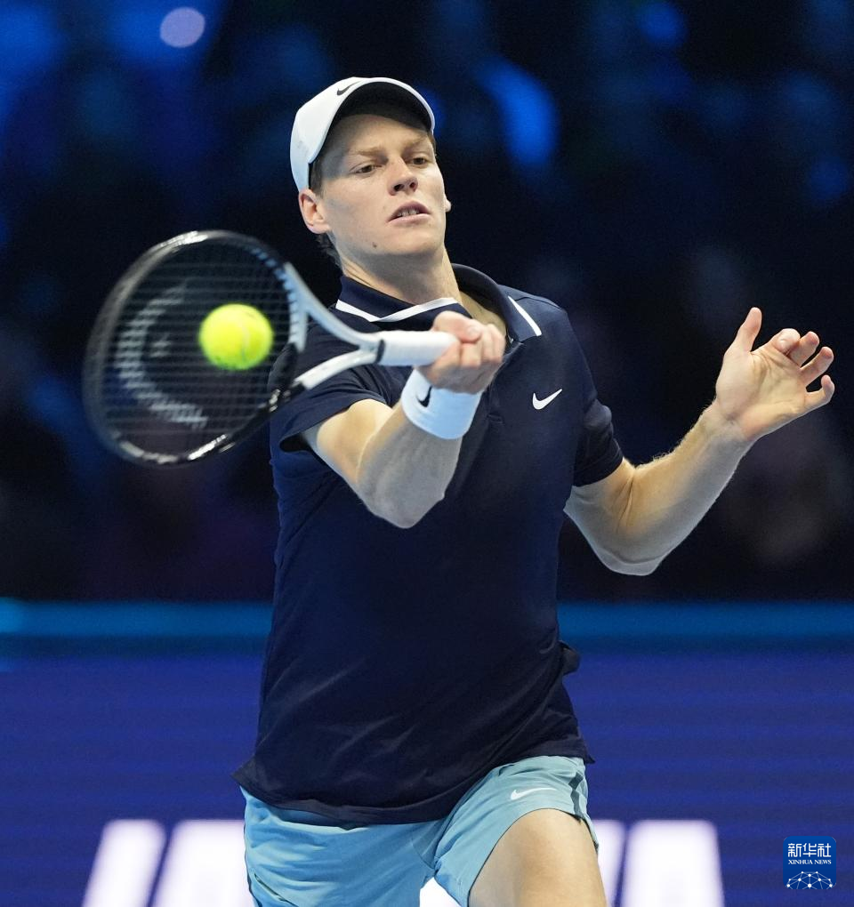 与AC米兰 与AC米兰