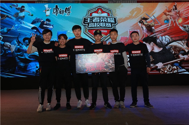 让现场观众 让现场观众