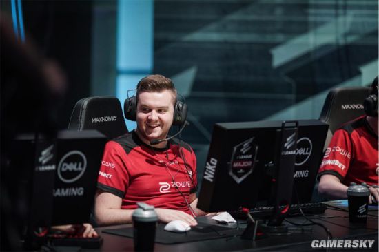 乙多在比分 乙多在比分